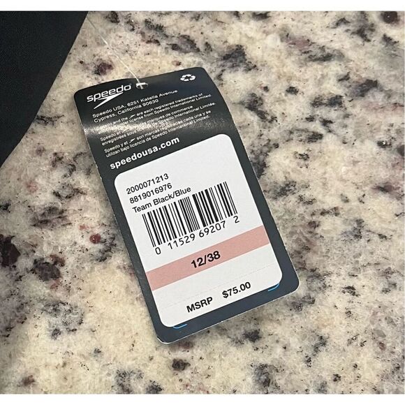 Speedo Women's Swimsuit One Piece Endurance+ Flyback Solid Adult - Picture 5 of 8